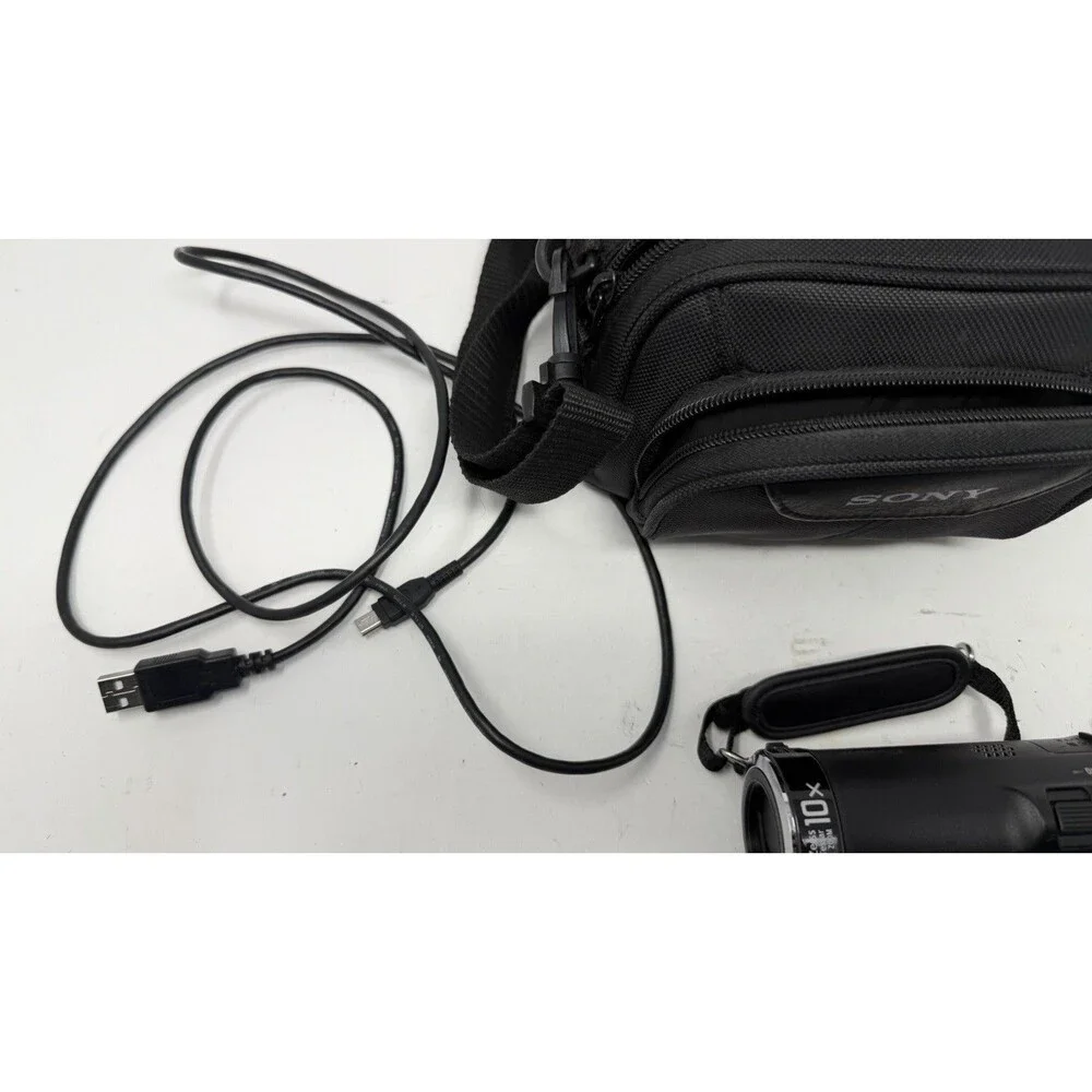 Sony HDR-CX100 Handycam Digital Camcorder Black Battery/Charger CLEAN TESTED